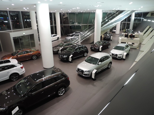 Showroom Audi. Ảnh 4