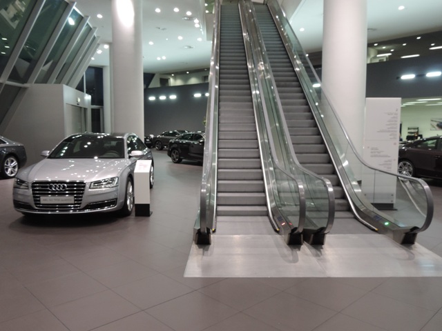 Showroom Audi. Ảnh 5