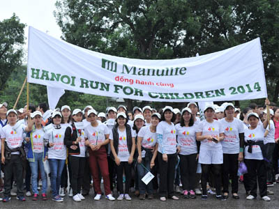 Manulife đồng hành cùng “Cuộc chạy vì trẻ em Hà Nội” 2014