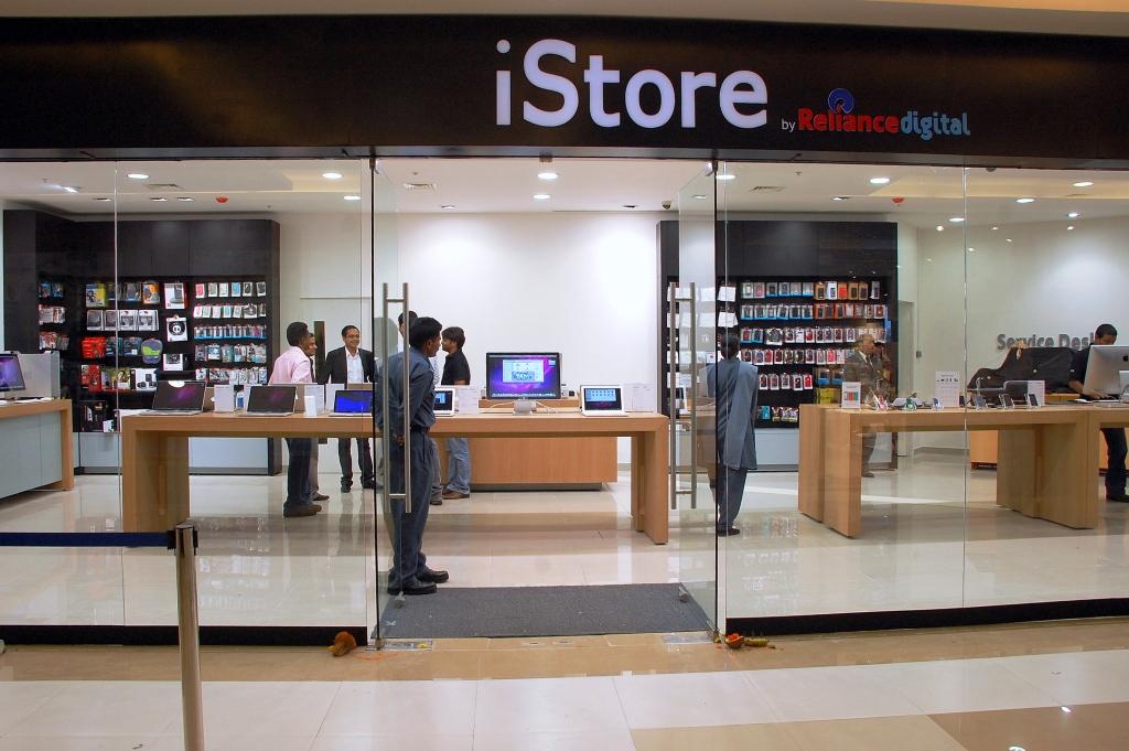 Apple 'phủ sóng' Ấn Độ với việc mở thêm 500 cửa hàng