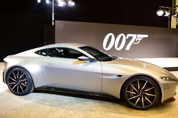 Aston Martin DB10 - Xe dành riêng cho James Bond