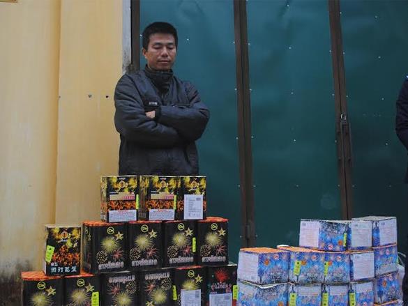 Hà Tĩnh: Bắt giữ đối tượng tàng trữ pháo nổ trái phép