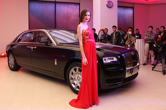 Rolls Royce giảm giá cho đại lý chính hãng 14%
