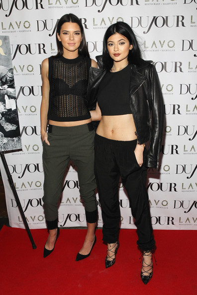 Kendall Jenner và Kylie Jenner