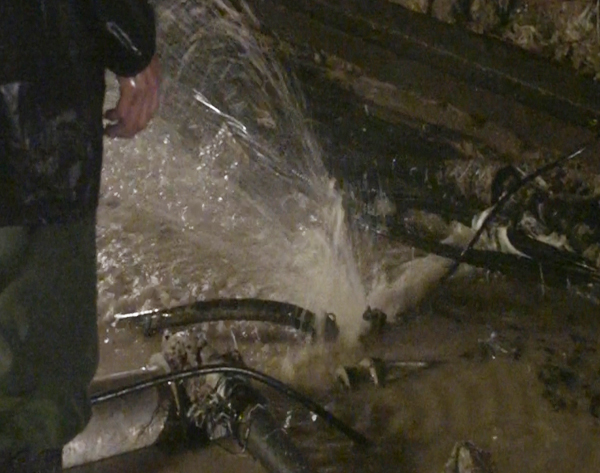 Cứu hộ 12 người trong vụ sập hầm thủy điện Lâm Đồng