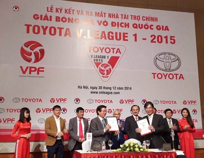 Chi hàng chục tỷ đồng, Toyota trở thành nhà tài trợ chính cho V-League 2015