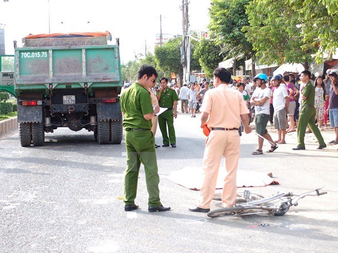 Ngày nghỉ lễ đầu năm mới, 20 người chết vì tai nạn giao thông