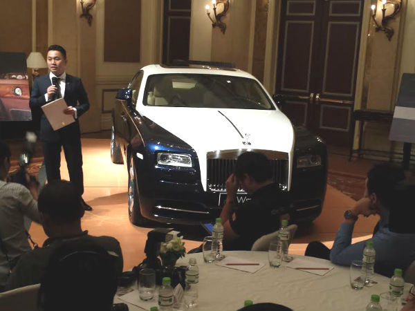 Siêu xe Rolls Royce hàng độc giá 17,9 tỷ đồng