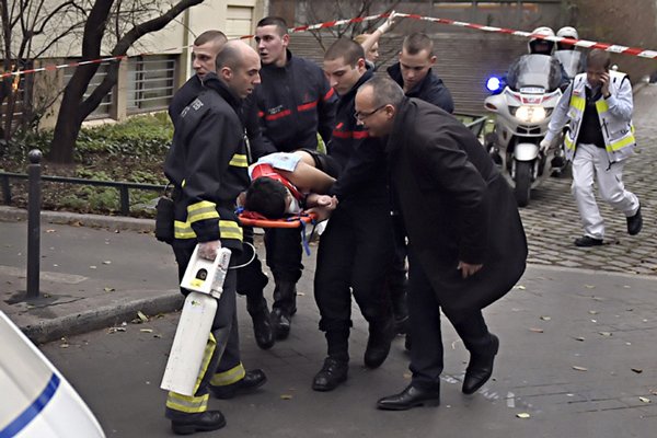 Toàn cảnh vụ tạp chí Pháp bị tấn công khủng bố