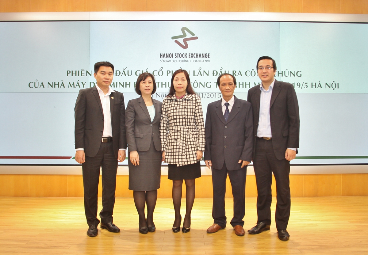 IPO thành công Dệt Minh Khai, thu về gần 120 tỷ đồng