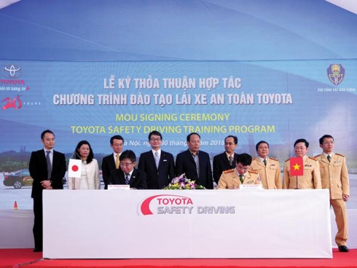 Toyota đào tạo đội ngũ giảng viên lái xe an toàn