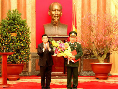 Phó chủ tịch Quốc hội Huỳnh Ngọc Sơn được phong Thượng tướng