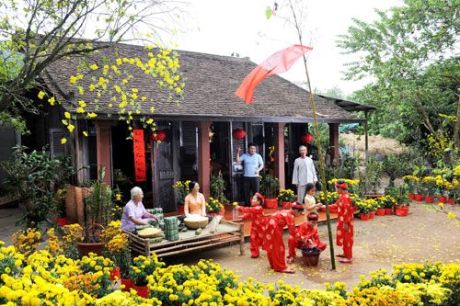 Ngắm nhìn những hình ảnh Nguyên đán lung linh và tràn đầy sắc màu để cảm nhận rõ ràng hơn về nguồn gốc và giá trị tinh thần của lễ hội đặc trưng của người Việt Nam. Hãy để hình ảnh này đưa bạn vào không khí tưng bừng và đầy màu sắc của một mùa xuân mới.