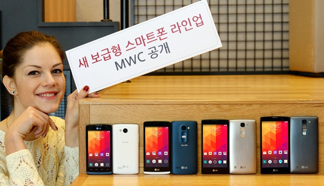 LG trình làng 4 smartphone tầm trung mới