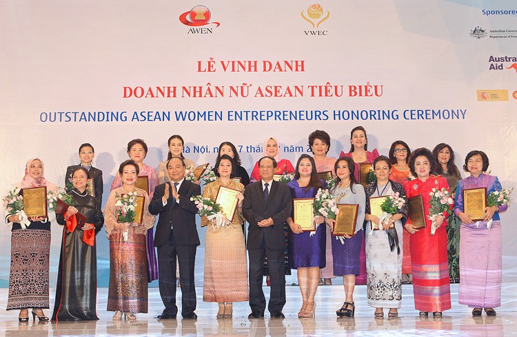 Doanh nhân nữ ASEAN lên ngôi