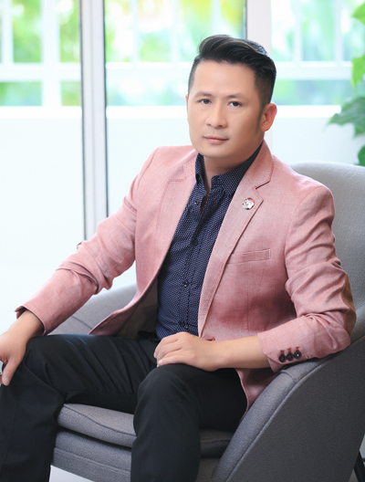 Bằng Kiều làm giám khảo khách mời Vietnam Idol
