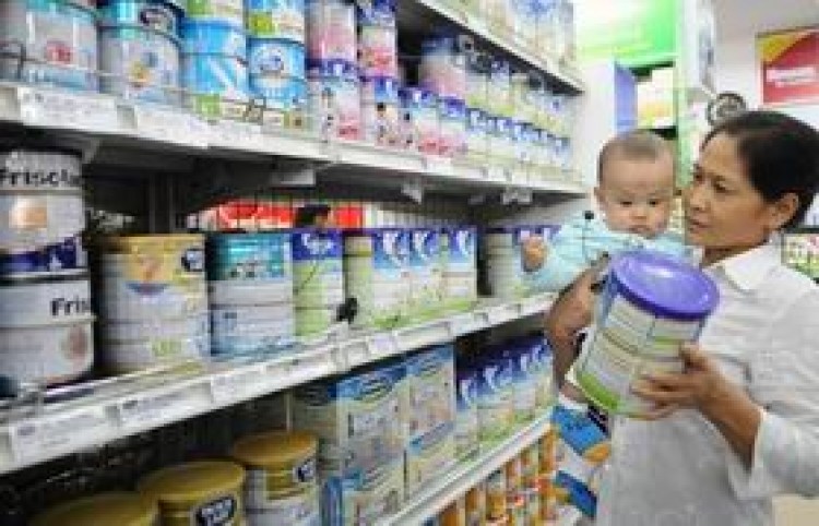 Bộ Tài chính tiếp tục chủ trì quản giá sữa