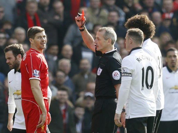 Mata tỏa sáng ở Anfield, Gerrard nhận thẻ đỏ trong ngày đen tối