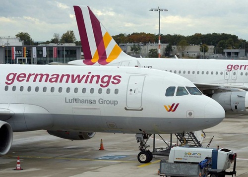 Cổ phiếu Airbus, Lufthansa lao dốc vì máy bay rơi