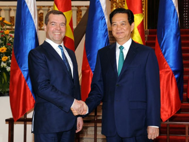 Thủ tướng Medvedev kết thúc tốt đẹp chuyến thăm Việt Nam